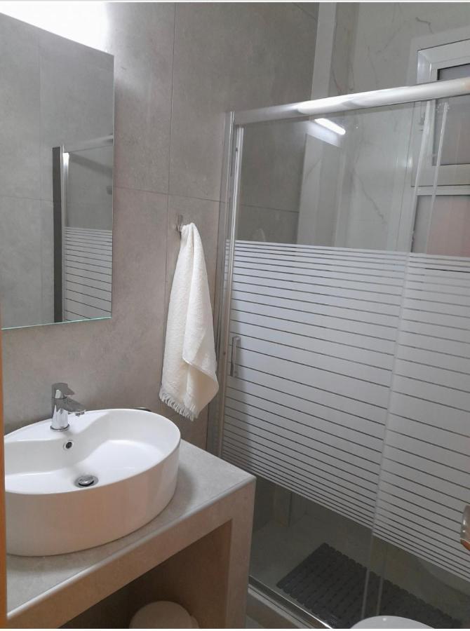 Cosy Apartment In The City Center テッサロニキ エクステリア 写真